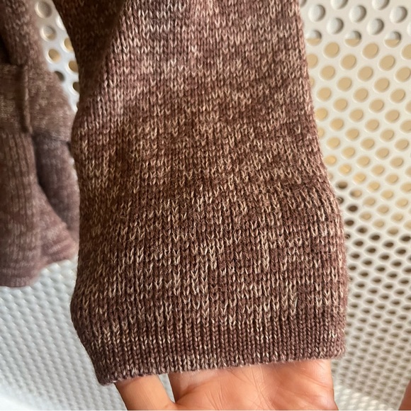 Vintage Berne Belted Virgin Wool Knit Sweater Size M/L in Chestnut Brown - Picture 5 of 12